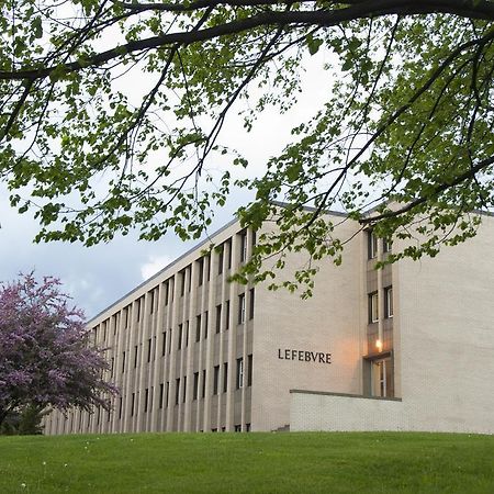 Universite De Moncton Exteriör bild