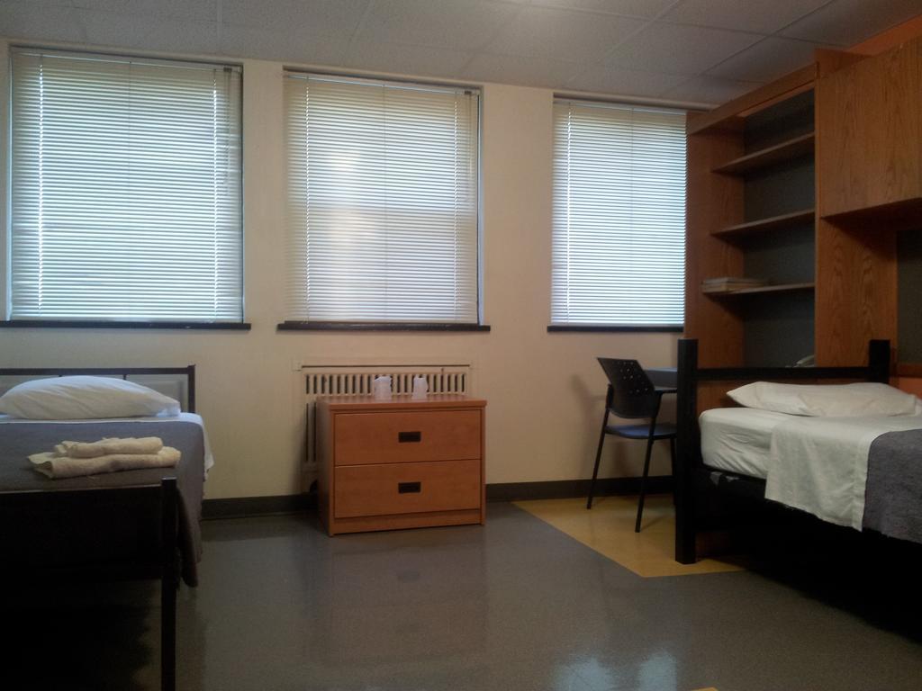 Universite De Moncton Rum bild